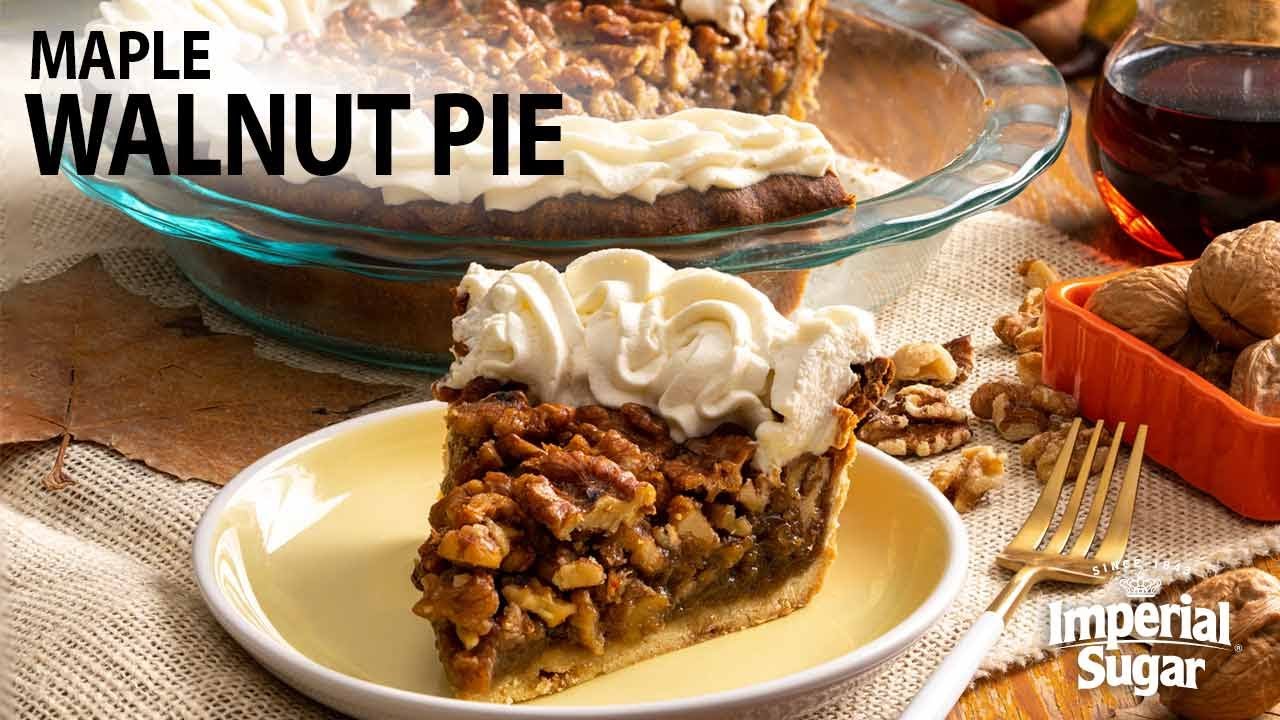 How to Make Maple Walnut Pie
