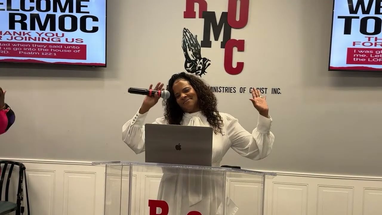 Pastor Tamara Bennett ministering in Savannah Georgia! (5.30.25)