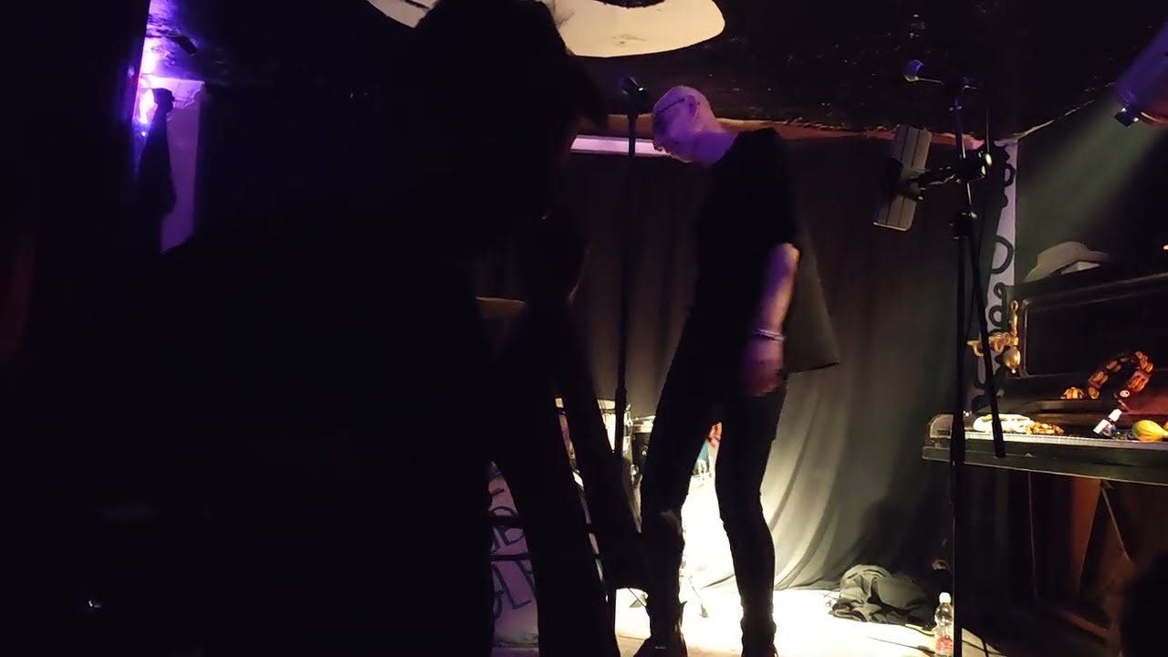 D.R.Y