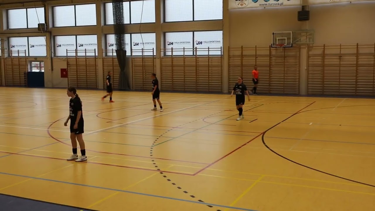 Czarni ukks2