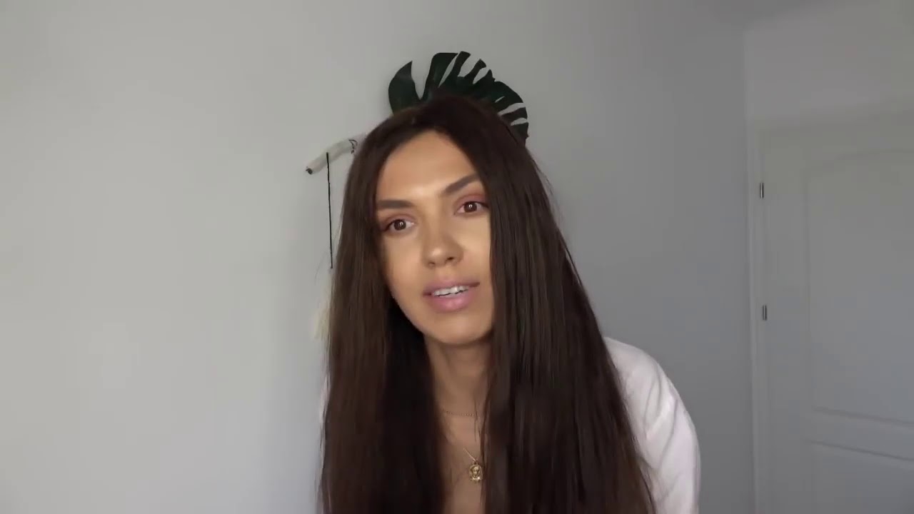 Cum isi coafeaza Deea peruca de la Belher by CuDeea