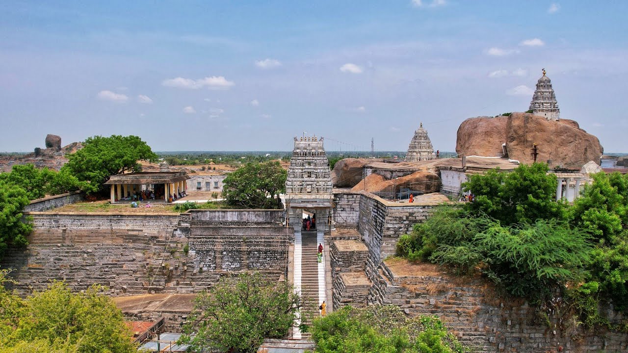 Shri Appandainathar Digambar Jain Temple | Thirunarungundram