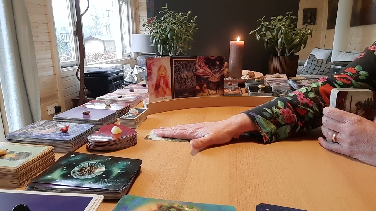 Stier♉ jaarlegging 2025✨Genieten van wat je bereikt🍀Sta open en accepteer liefde💞 nieuw begin🌕🐉💫❤️