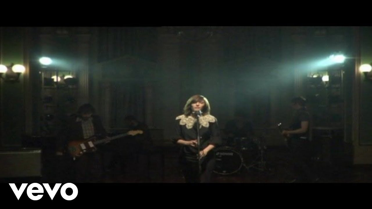 Sarah Blasko - Amazing Things (Official Video)