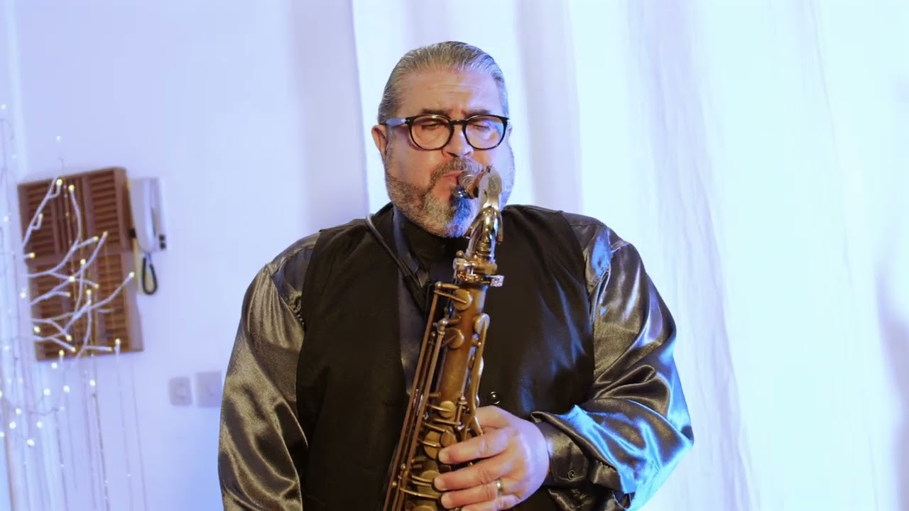 Maurizio Zumbo - Sax Cover - Barry White Just The Way You Are