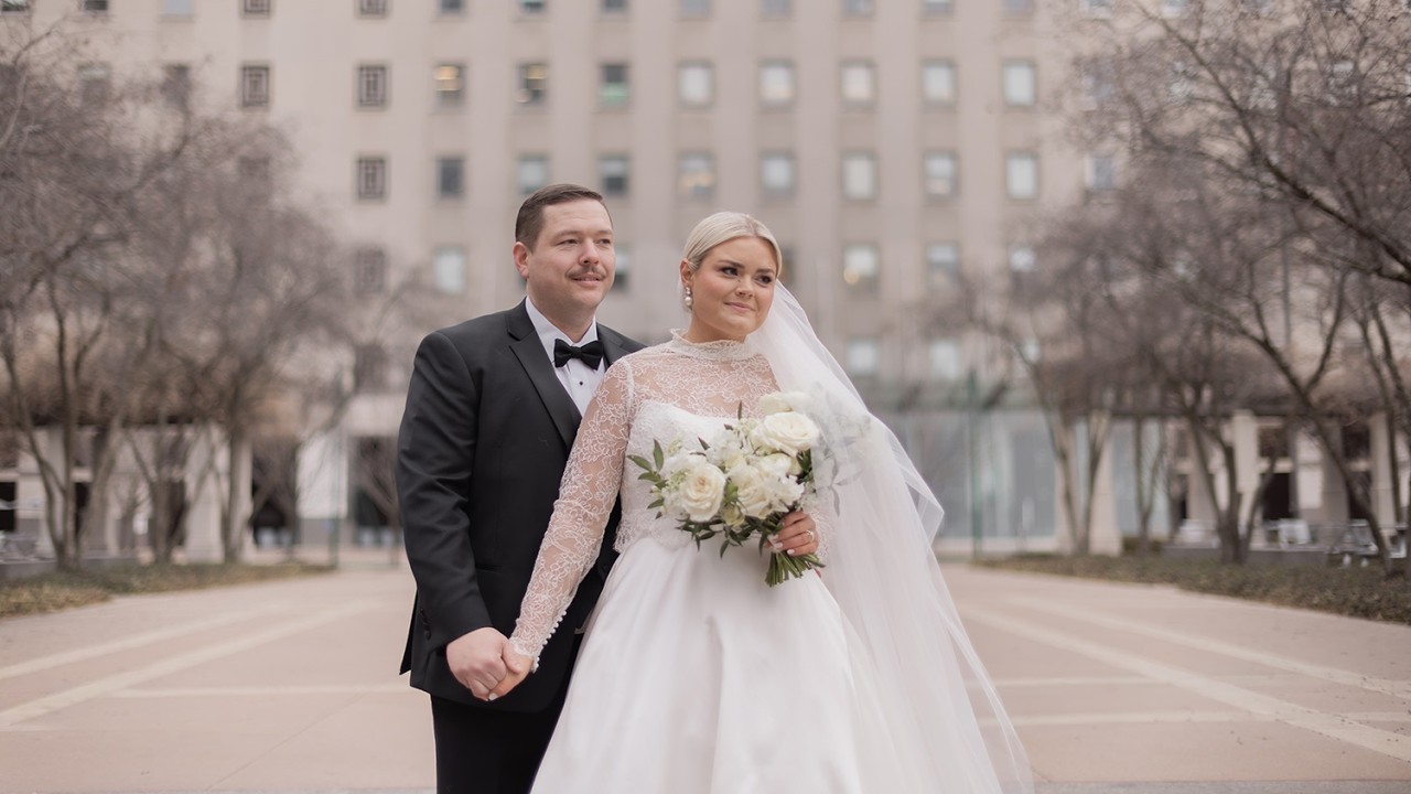 Olivia & Ian | A New Year’s Eve Love Story at the Cincinnati Club