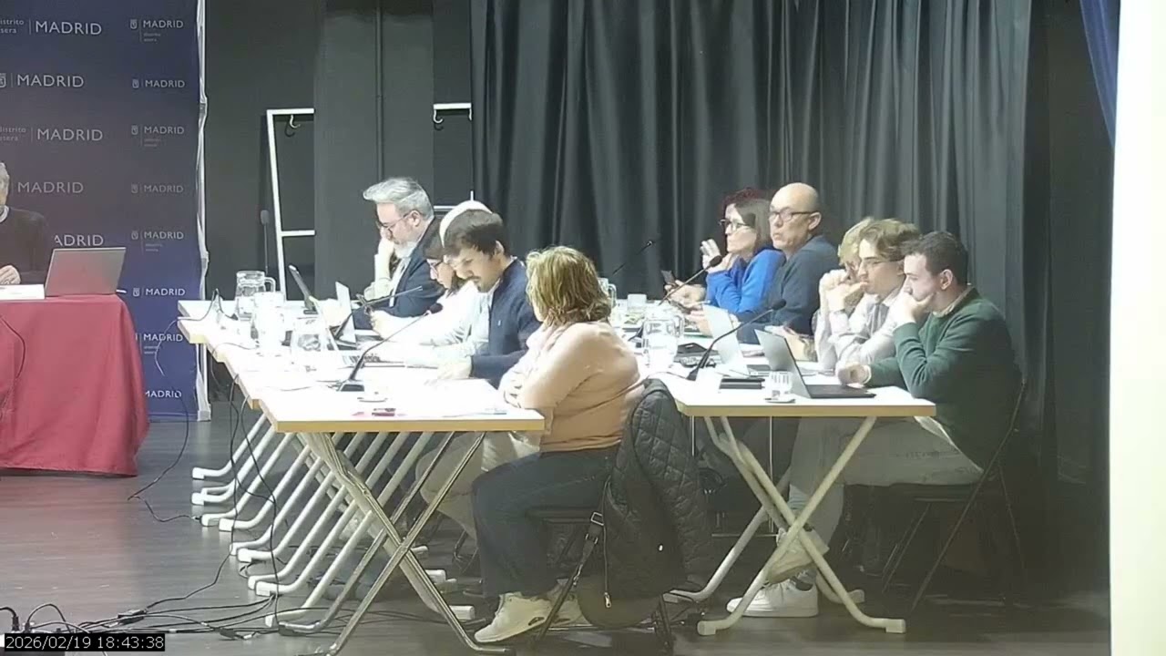 Pleno Usera FEBRERO 2026 - Pregunta sobre valoración de Encuesta de Calidad de Vida en Usera