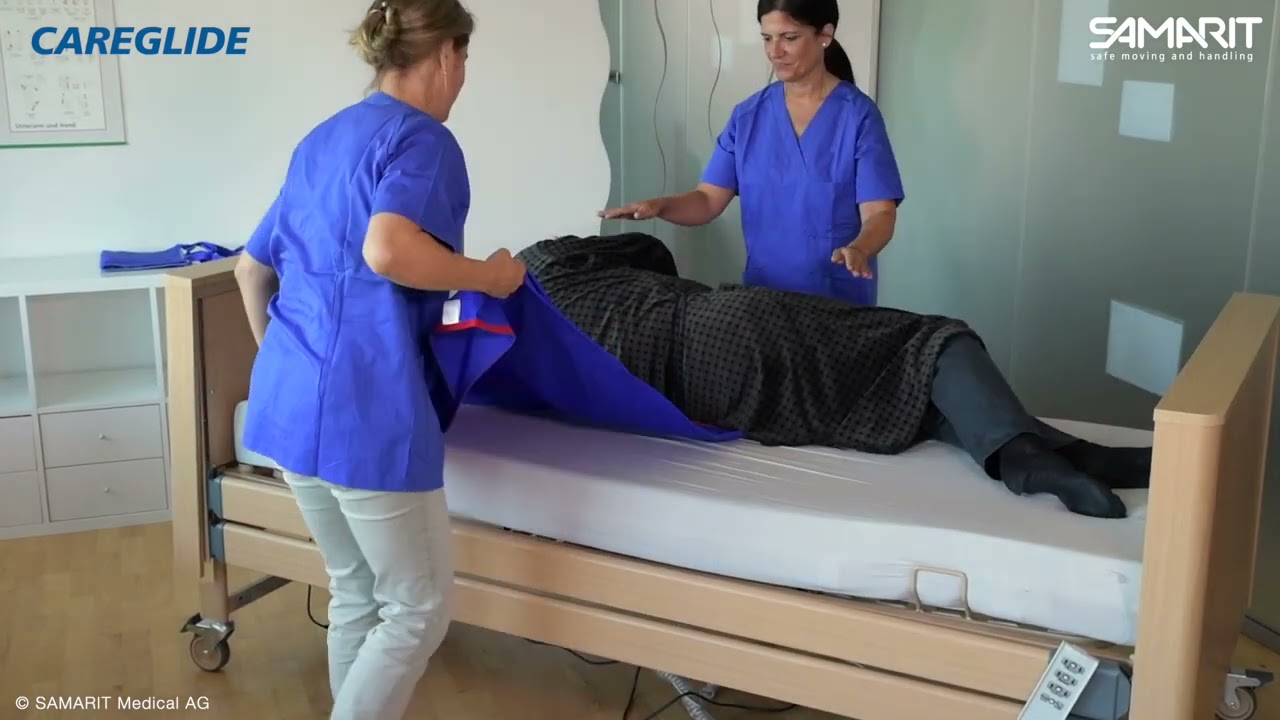Samarit Umlagerungstuch Careglide im Einsatz