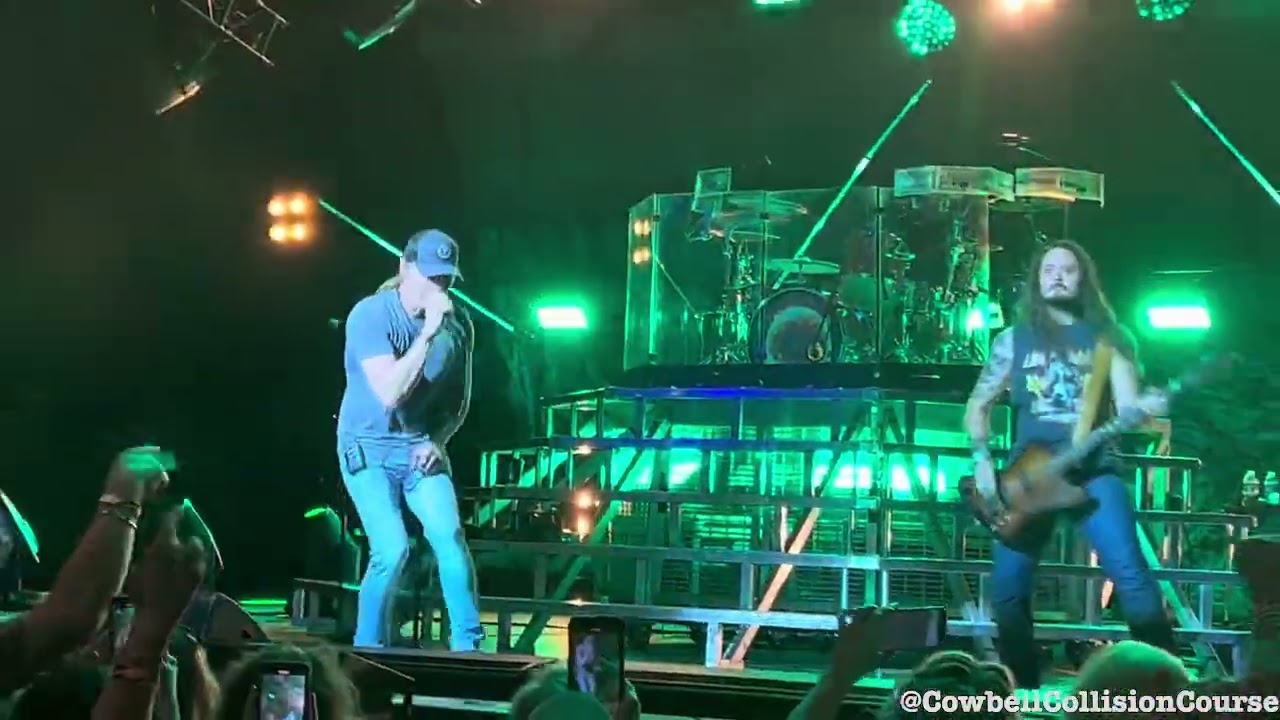 06.14.2023 - 3 Doors Down w/ Candlebox - Away From The Sun Anniversary Tour