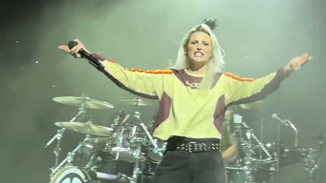 Linkin Park - Somewhere I Belong *PARTIAL* (Live @ Barclay’s Center in Brooklyn, NY 09/16/24)