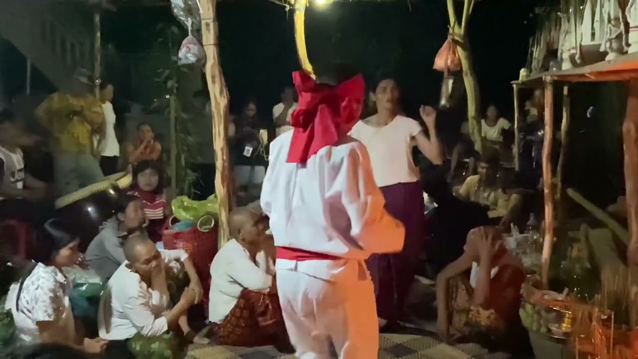 មេមត់ក្នុងភូមិភ្លង