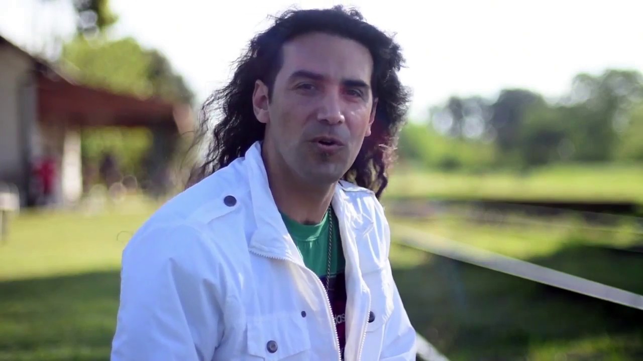 Javier Anibal (Hermosa Hembra)