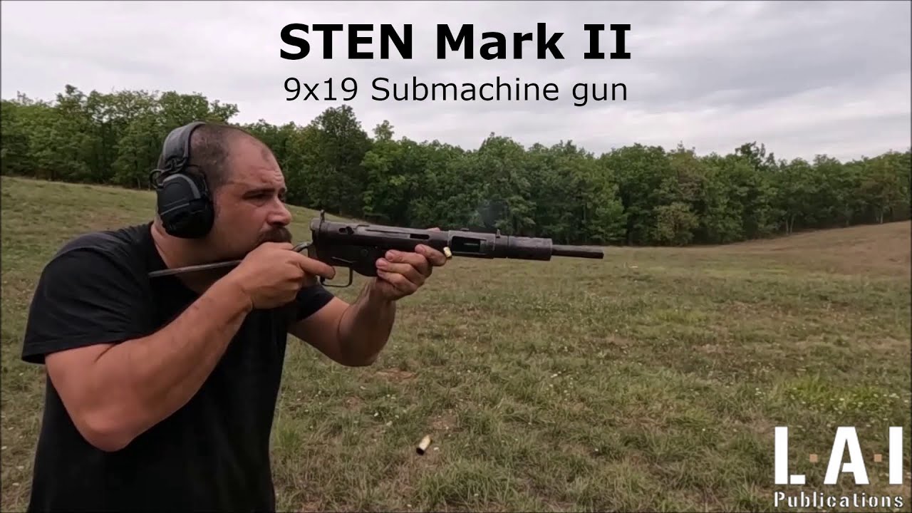 STEN Mk II : full automatic shooting (with slow motion) of the British STEN Mark II