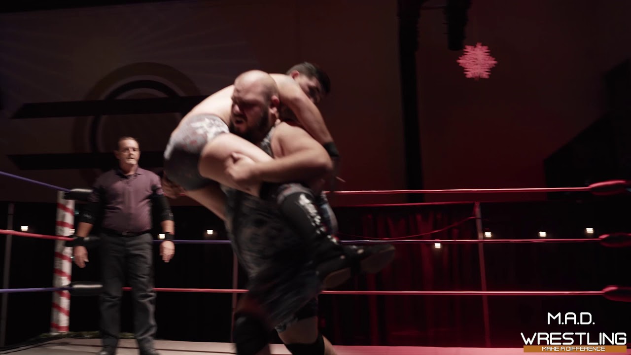 M A D Wrestling Erik Shadows VS Nelson Nailz