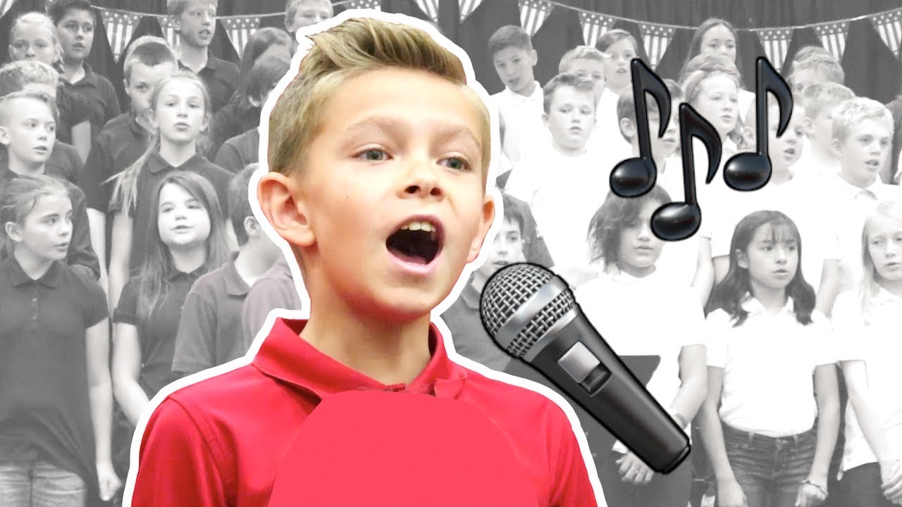🎤KID SINGS SOLO AT 5TH GRADE SCHOOL PROGRAM 🎶