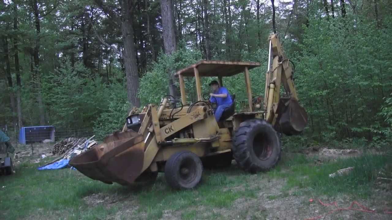 Backhoe Loader Tractor Case 680CK 680 CK Construction King