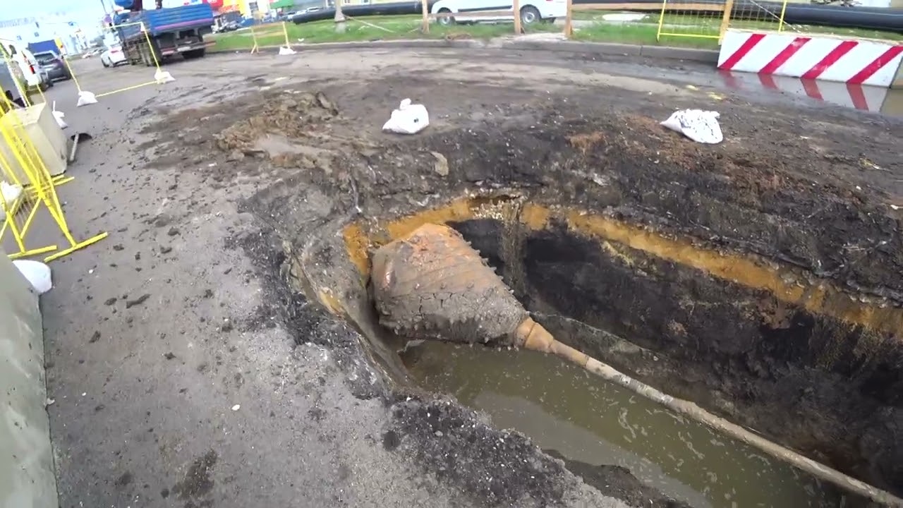 HDD (ГНБ) в городе 710мм . HORIZONTAL  DIRECTIONAL  DRILLING  ( Горизонтально направленное бурение )