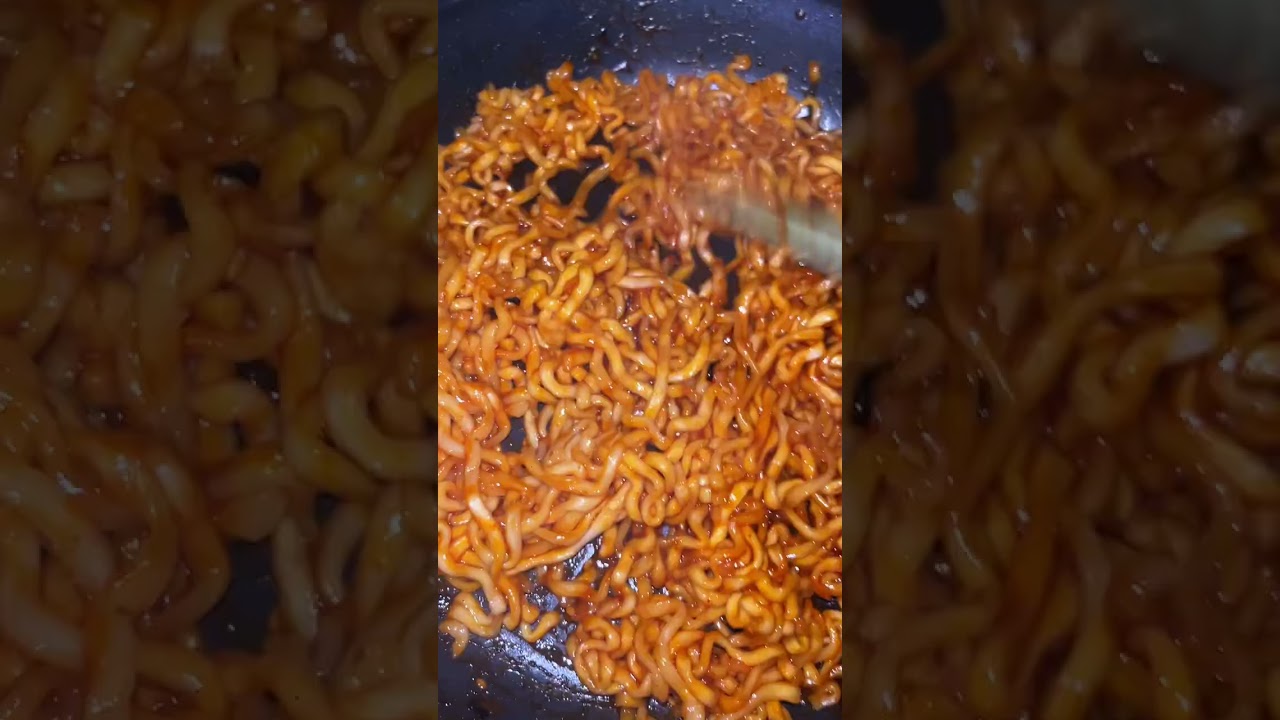 BULDAK 2x SPICY od teraz w BIEDRONCE - SZYBKI TEST XD