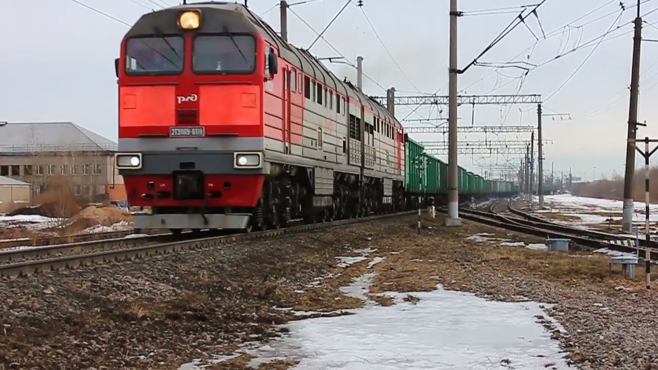 2ТЭ116У-0118 (РЖД/Окт, ТЧ-14) с грузовым поездом покидает ст. Среднерогатская