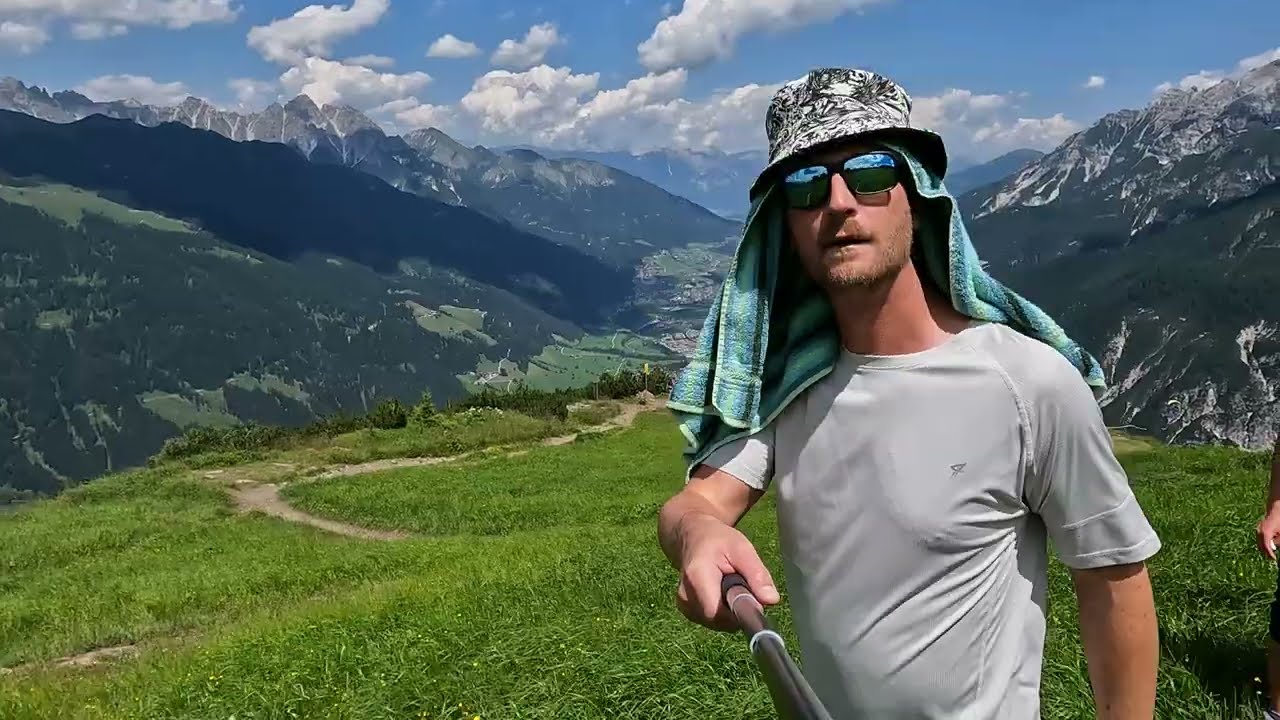 Hiking Elferspitze 2505m (Stubaier Alpen)