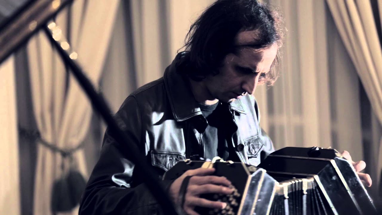Volco & Gignoli - Canción de 2 x 3 ( Charly Garcia )