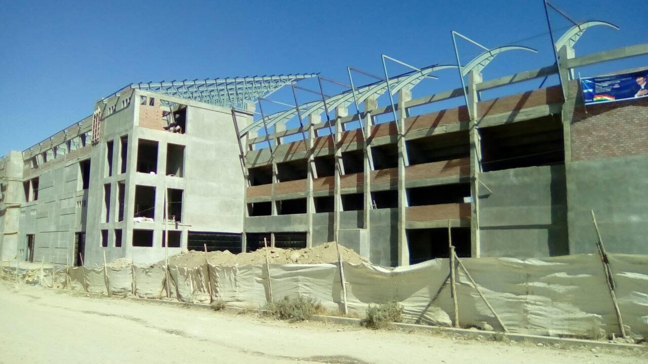Construyen nuevo Estadio de fútbol en la ciudad de El Alto