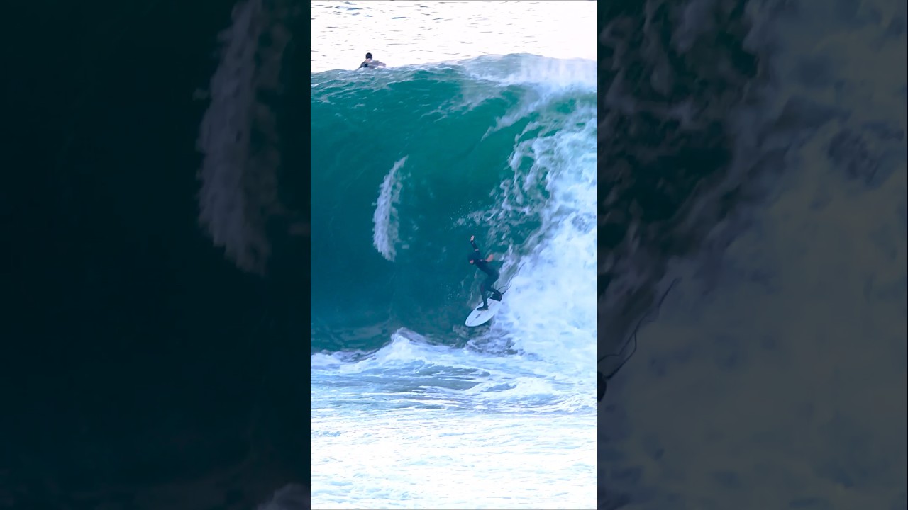 Mental Bail at Deadmans 🤯☠️ Sam Jones⚡️#surfer #bigwavesurfing #deadmans #bail #wipeout