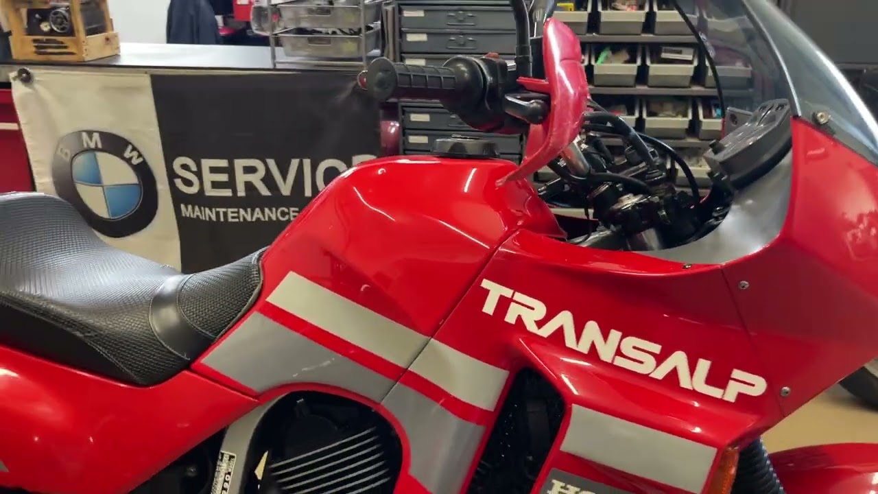 1990 Honda Transalp XL600V adventure motorcycle walk around