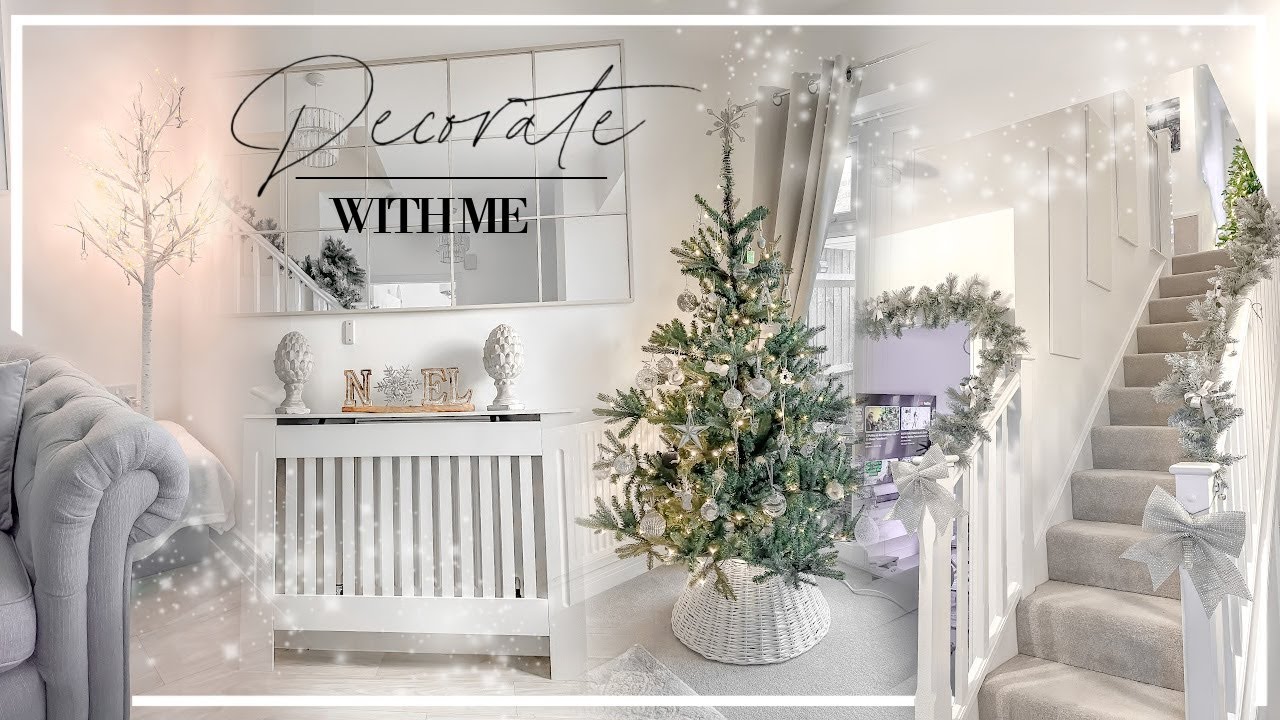 DECORATE WITH ME FOR CHRISTMAS | NEW BUILD CHRISTMAS DECOR