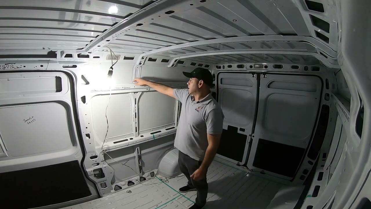 Aprenda a montar seu próprio motorhome @MotorhomeV8#motorhome #montagem de motorhome