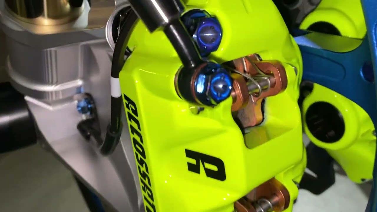 2020 YAMAHA R6 ACCOSSATO BRAKE CALIPER INSTALL ISSUES