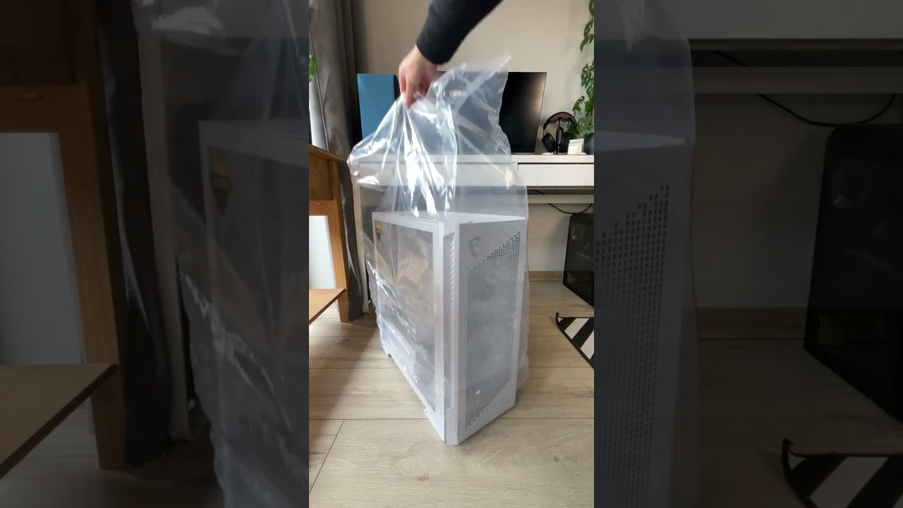Unboxing świeżutkiej obudowy od MSI! Jak wypadnie w testach? Sprawdź wkr&oacute;tce na naszym portalu!