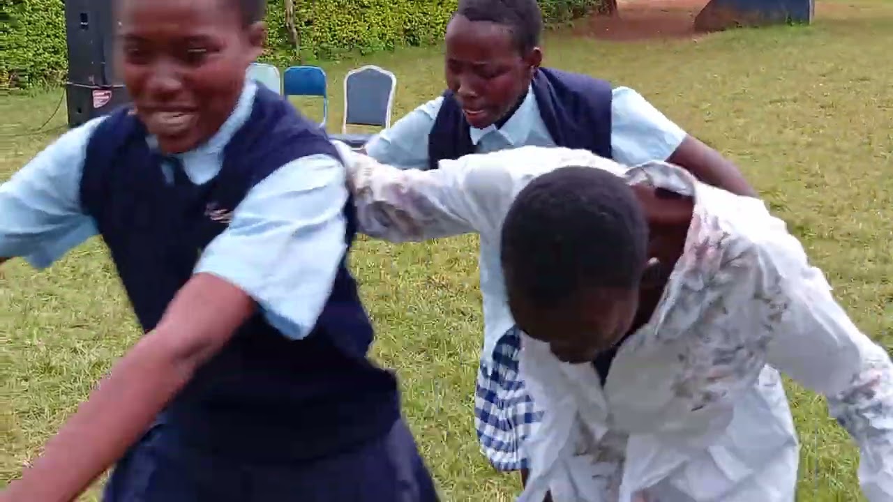 See how Campus lifestyle can influence positively or negatively--actors from KEROTET GIRLS HIGH