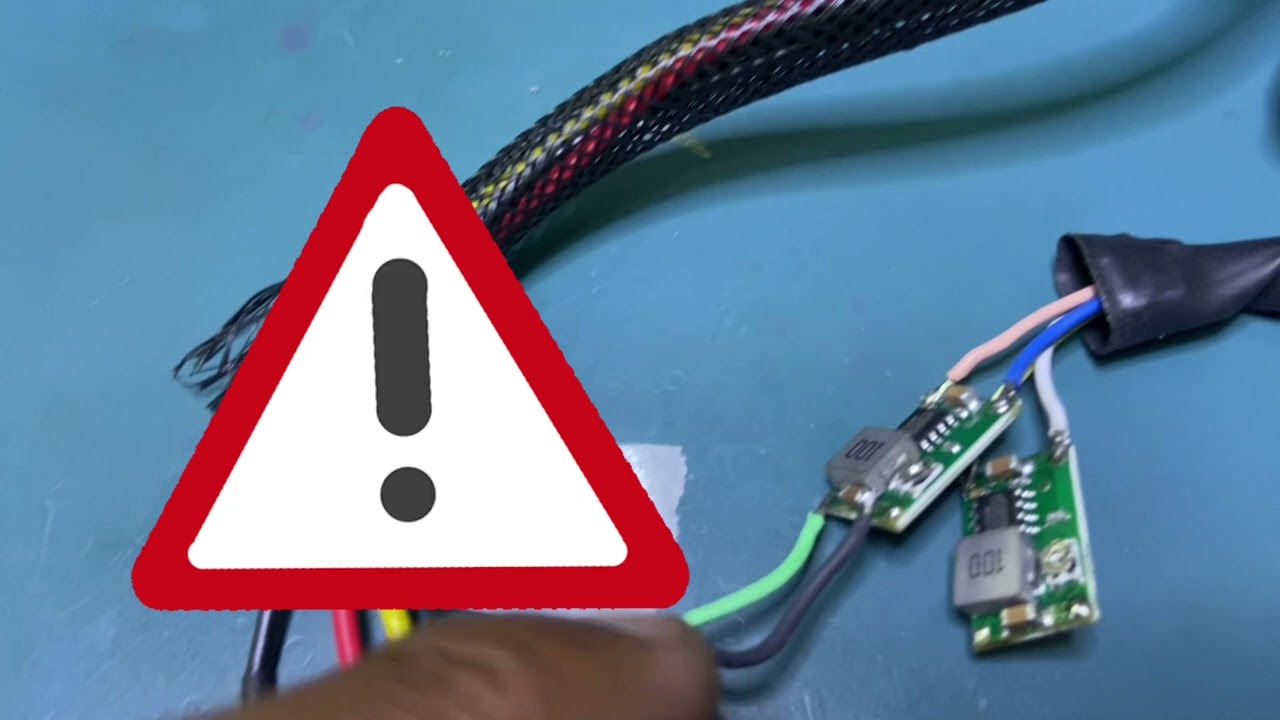 Como adaptar o farol da titan 2025 original em qual moto 