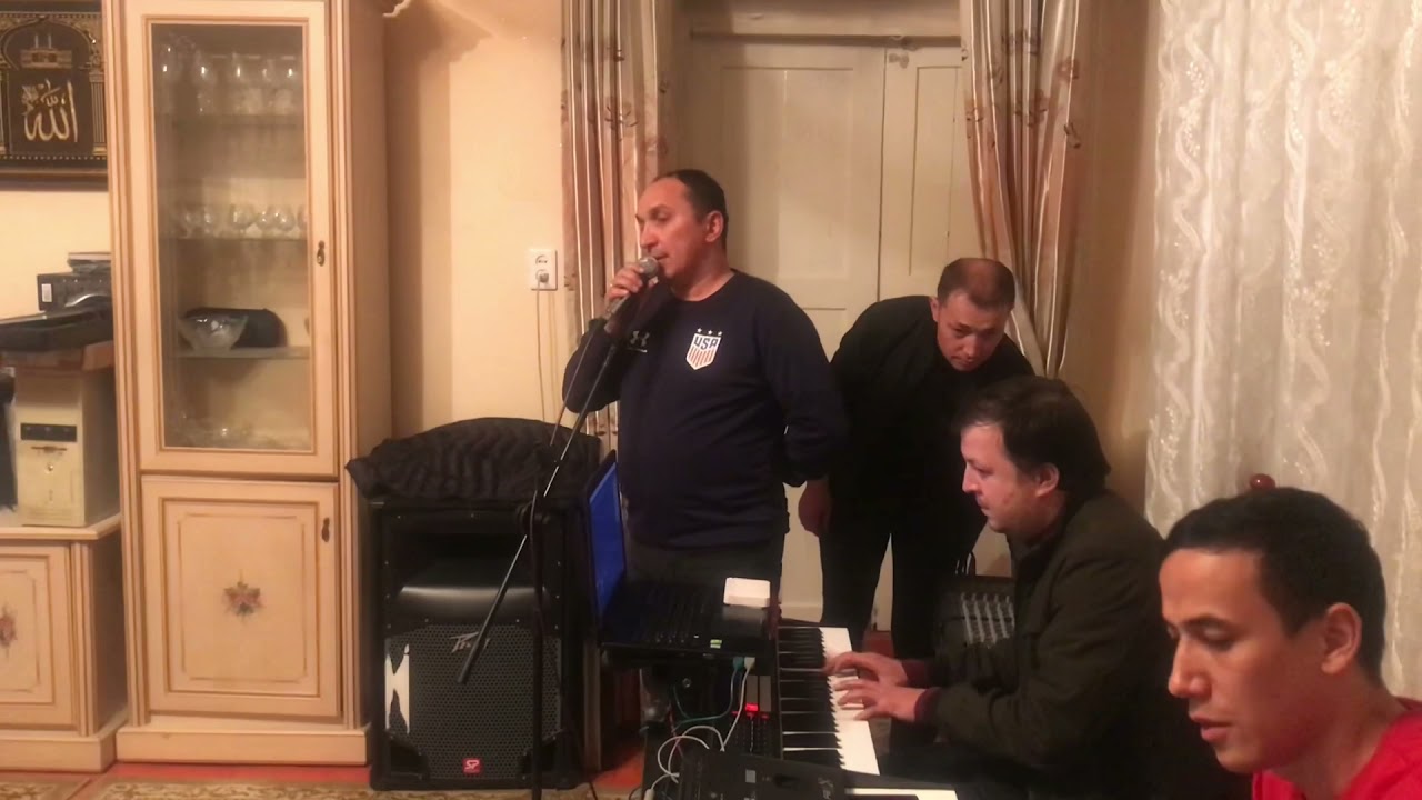 Жонли ижро Зокир хофиз