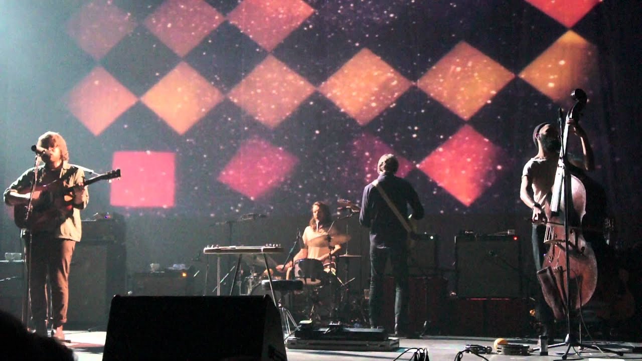 Fleet Foxes - Bedouin Dress / Live @ Forest National Brussels 30/11/11