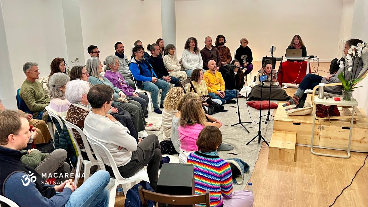 Satsang con Macarena.