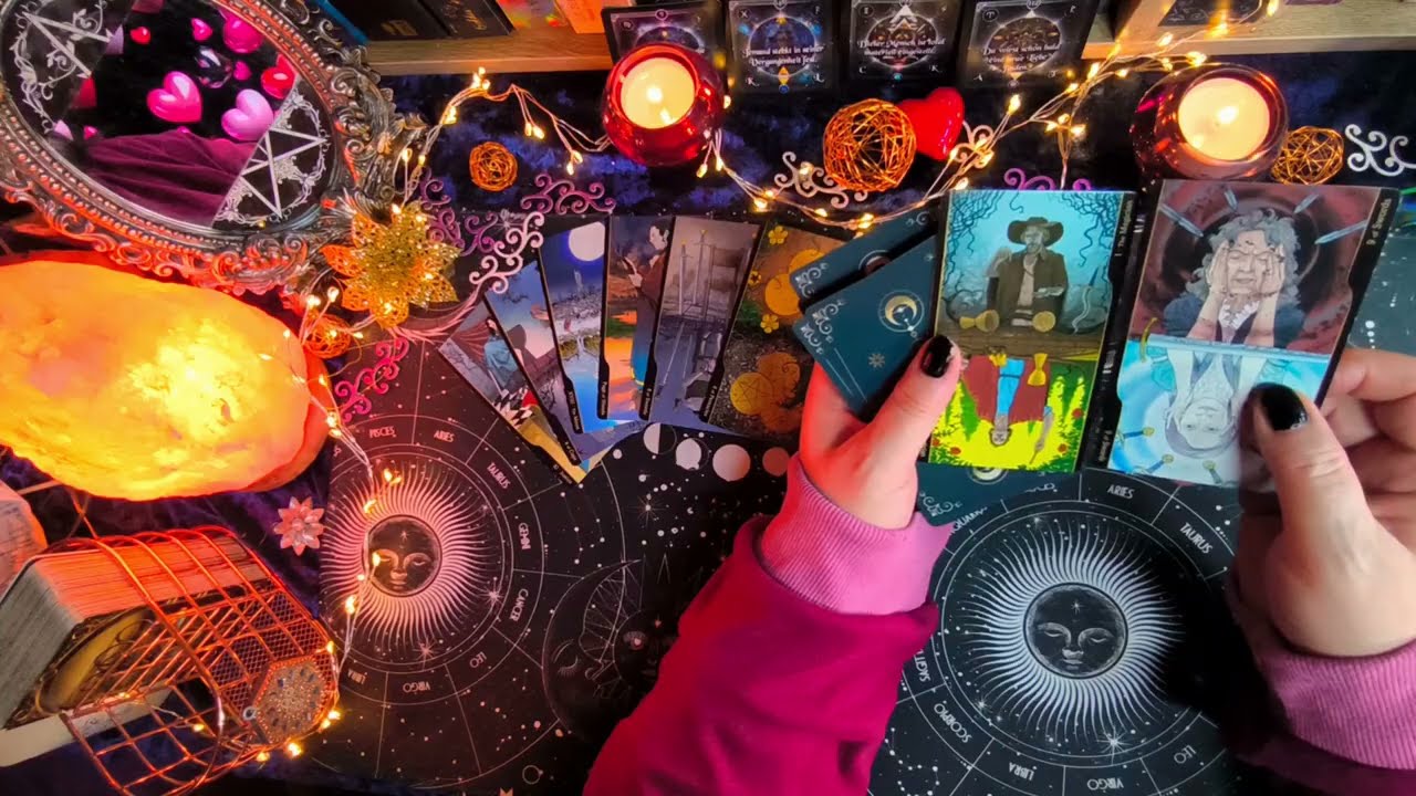 💫 Jemand steckt in der Vergangenheit fest, seine Gedanken kreisen immer noch um dich.💫