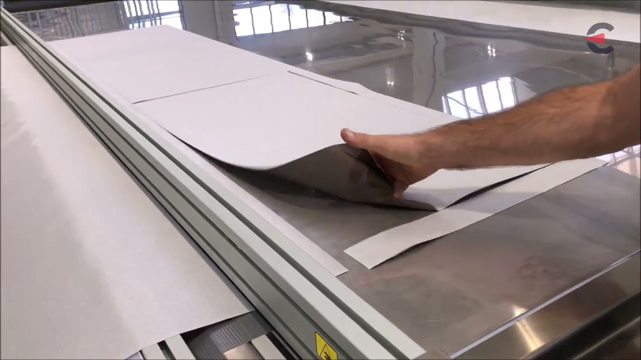 SM-375-TA | Automatic static bed cutting and marking machine