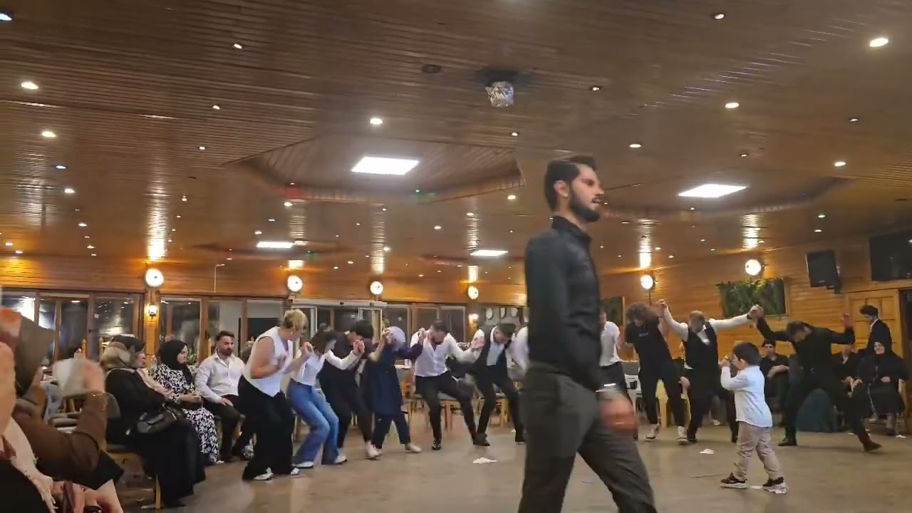 Uzungöl’de Karaçam Sallaması