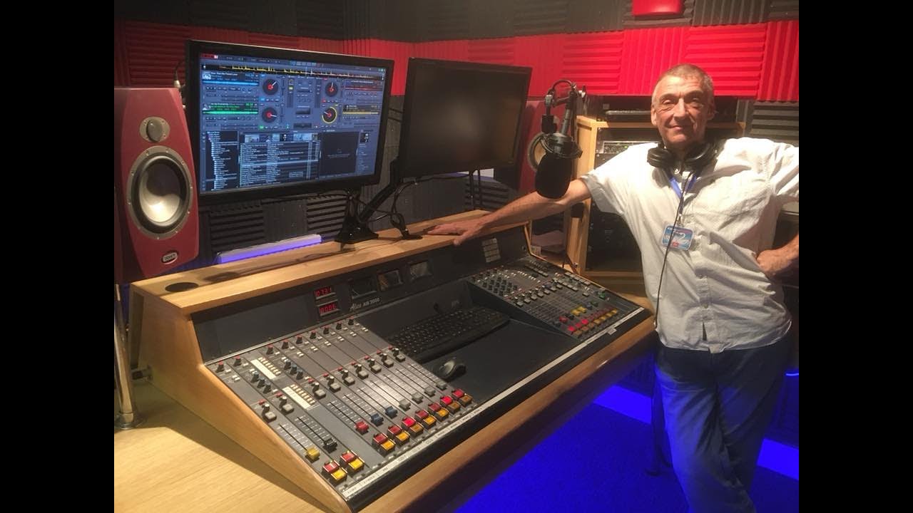 Full Broadcasting Studio Desk (Alice Air 2000) For Sale