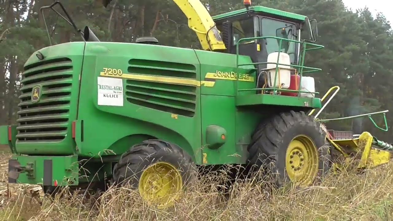 Sieczkarnia JOHN DEERE 7200 w RESTAL-AGRI