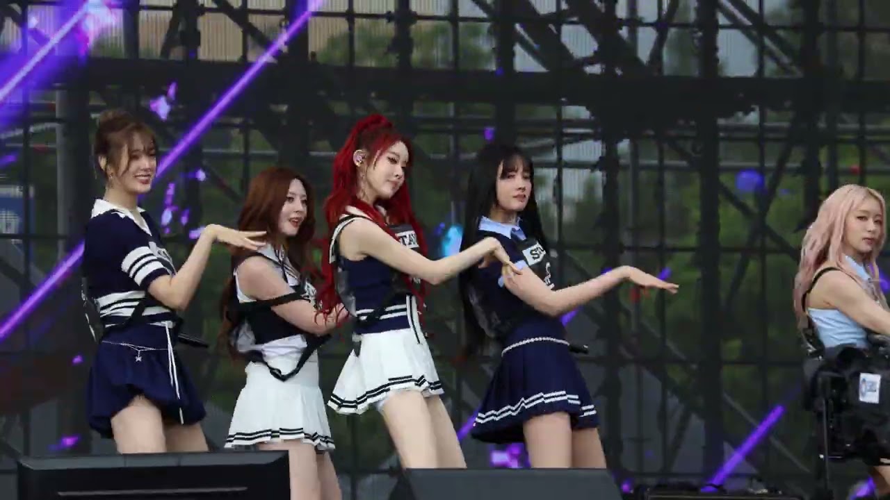 250524 G-KPOP 리허설 스테이씨 - RUN2U  시은 직캠