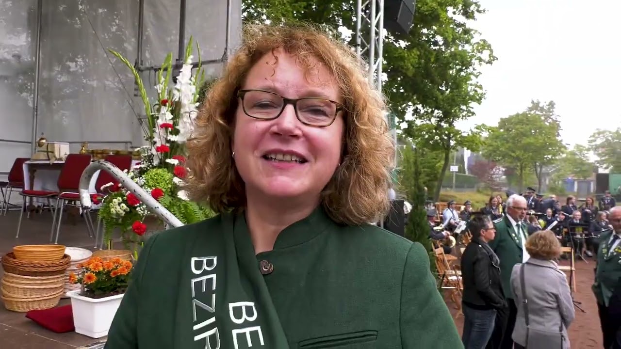 Erstmals Bundeskönigin bei den historischen Schützen #Bundesfest2022 #Ostenland