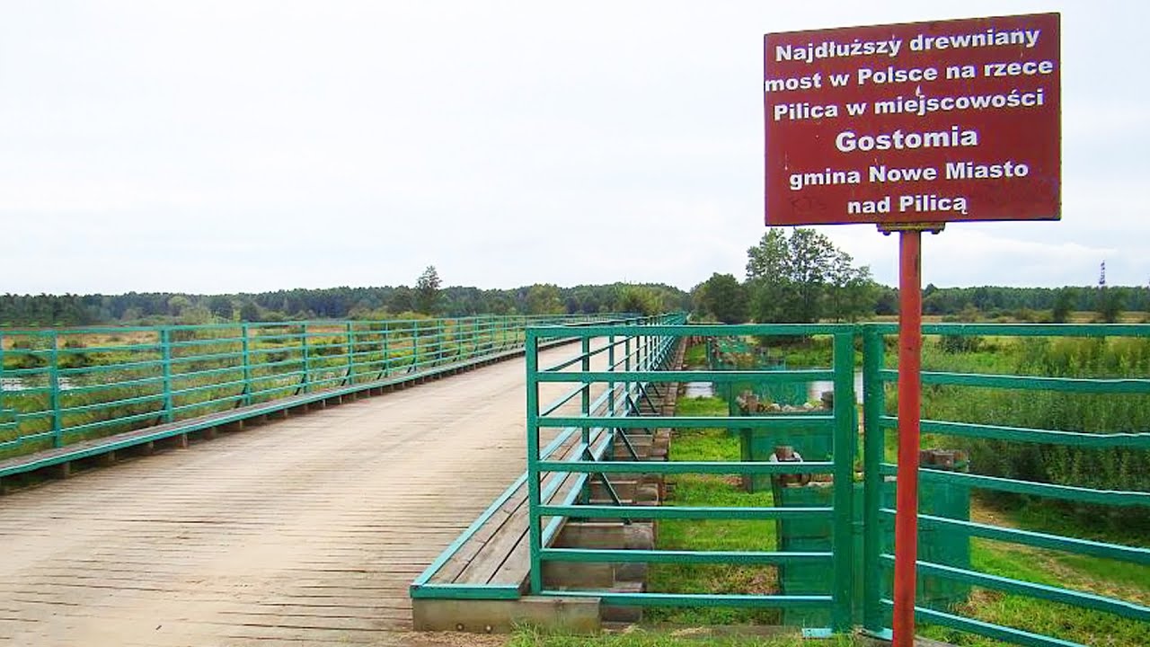 Najdłuższy most drewniany w Polsce nad Pilicą.