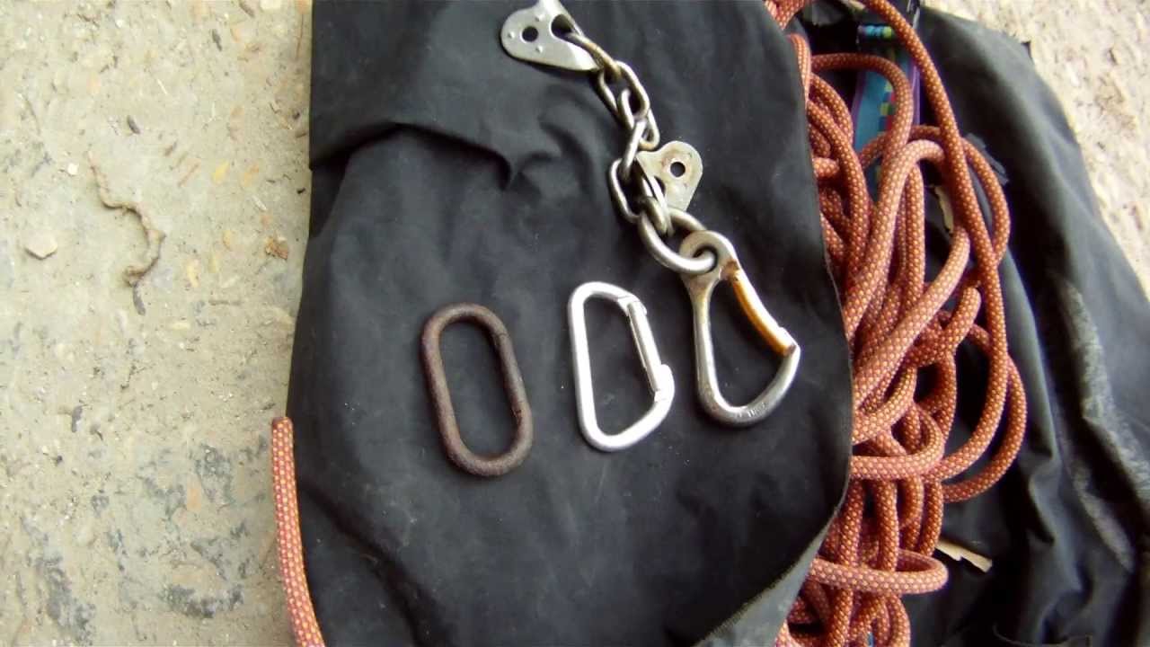 Material de montaña, obsolescencia programada... O la historia de 3 mosquetones.