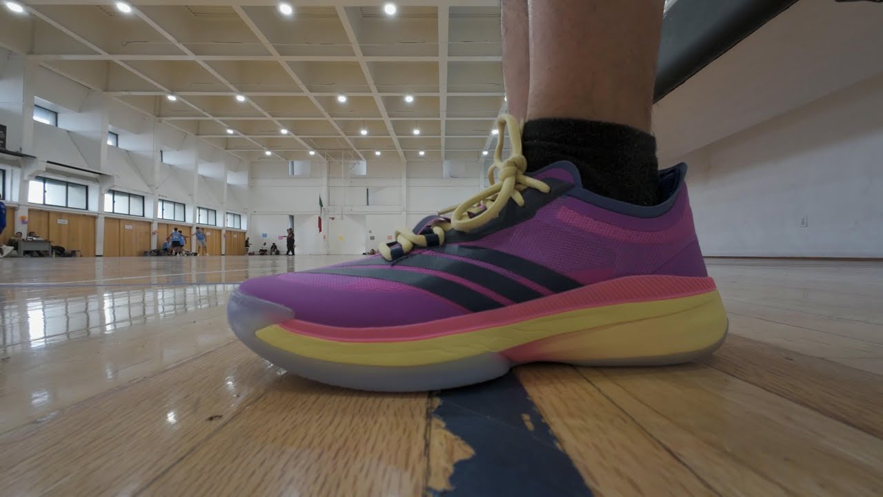 Adidas Adizero Select 3.0. El par más ligero y barato del mercado del 2025 y 2026. 