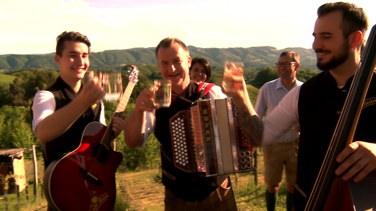 Trobe Buam - Dirndl schaun (Offizielles Musikvideo)
