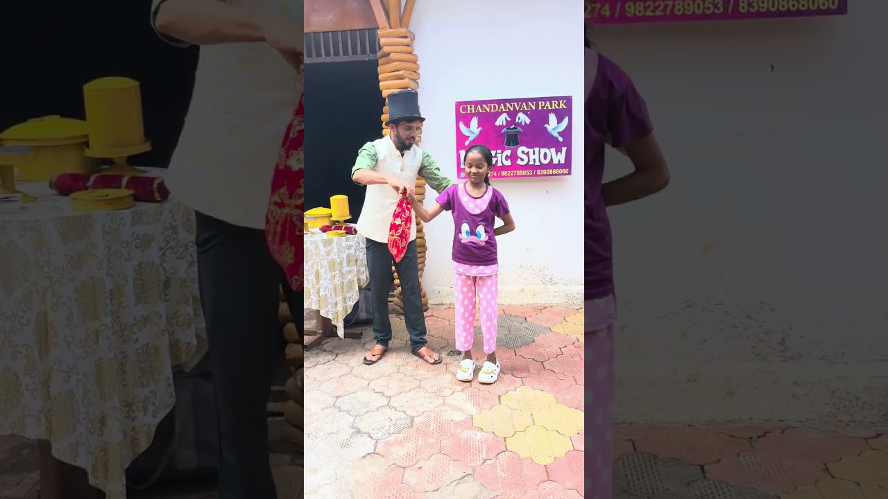 Aaj bahut dino ke baad jaadu dekhne milaa hai bachpan ki yaadein fir se taaza hogai hai,😅😅😅😅😍😘🤩🥰👌👌👌👌