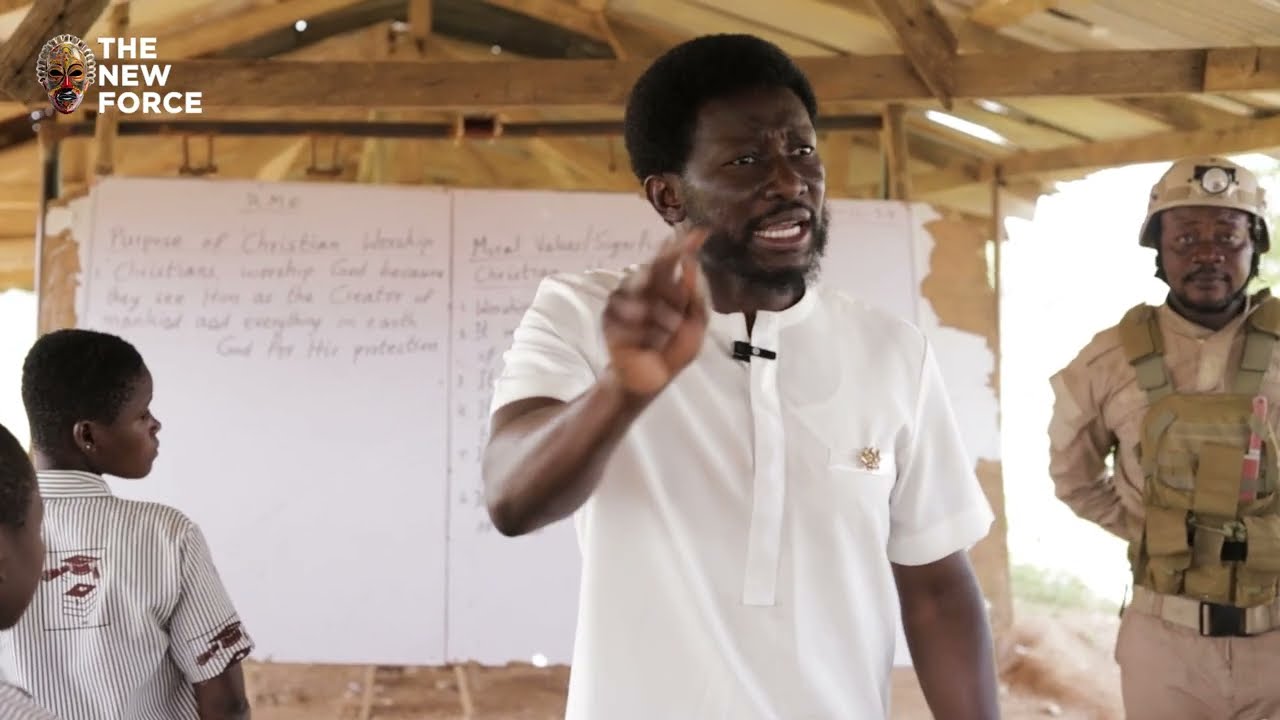 Nana Kwame Bediako Moved to Tears by Poor Conditions in Dambai School - Is This Even Fair?